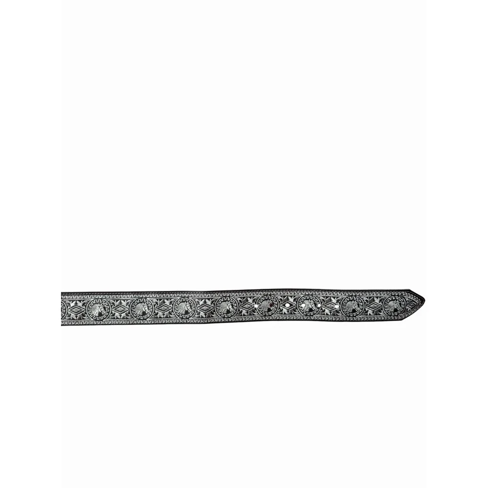 NELIDAS SOUTHERN IMPORTS this stylish